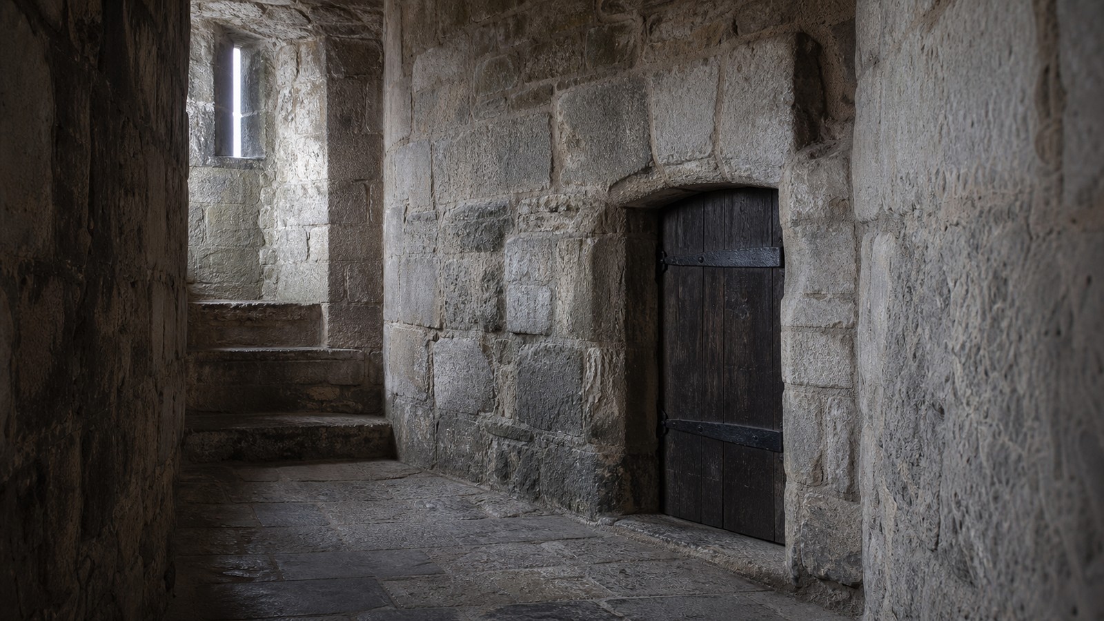 Concealed Doors in Medieval Castles and Fortresses